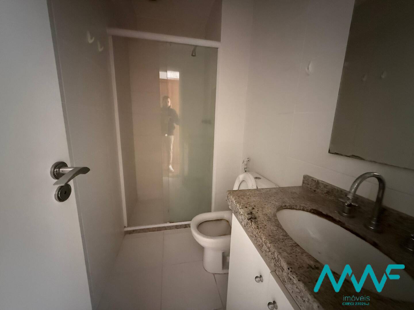 Apartamento à venda com 2 quartos, 107m² - Foto 9