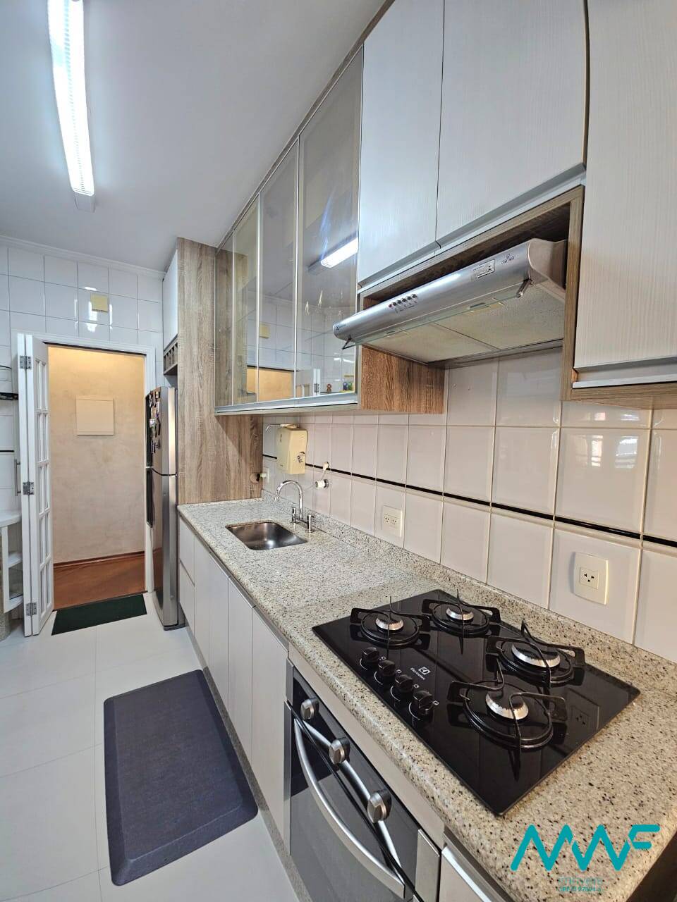 Apartamento à venda e aluguel com 3 quartos, 86m² - Foto 11
