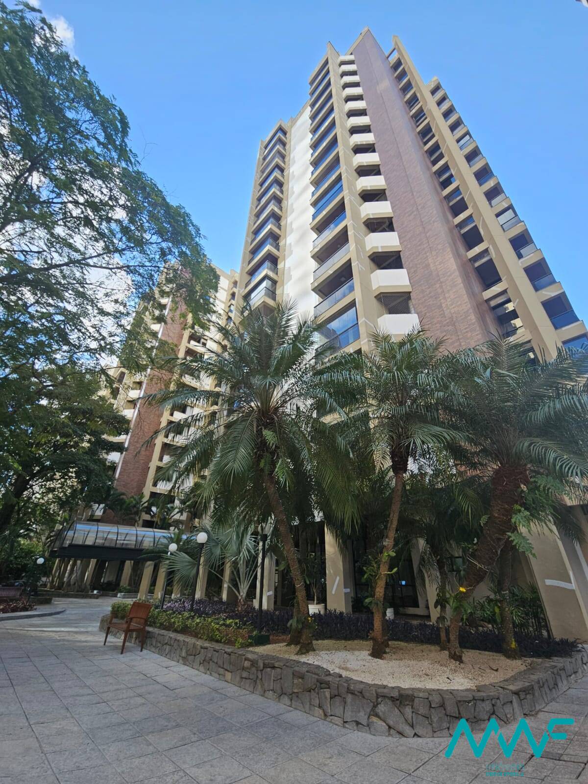 Apartamento, 3 quartos, 167 m² - Foto 1