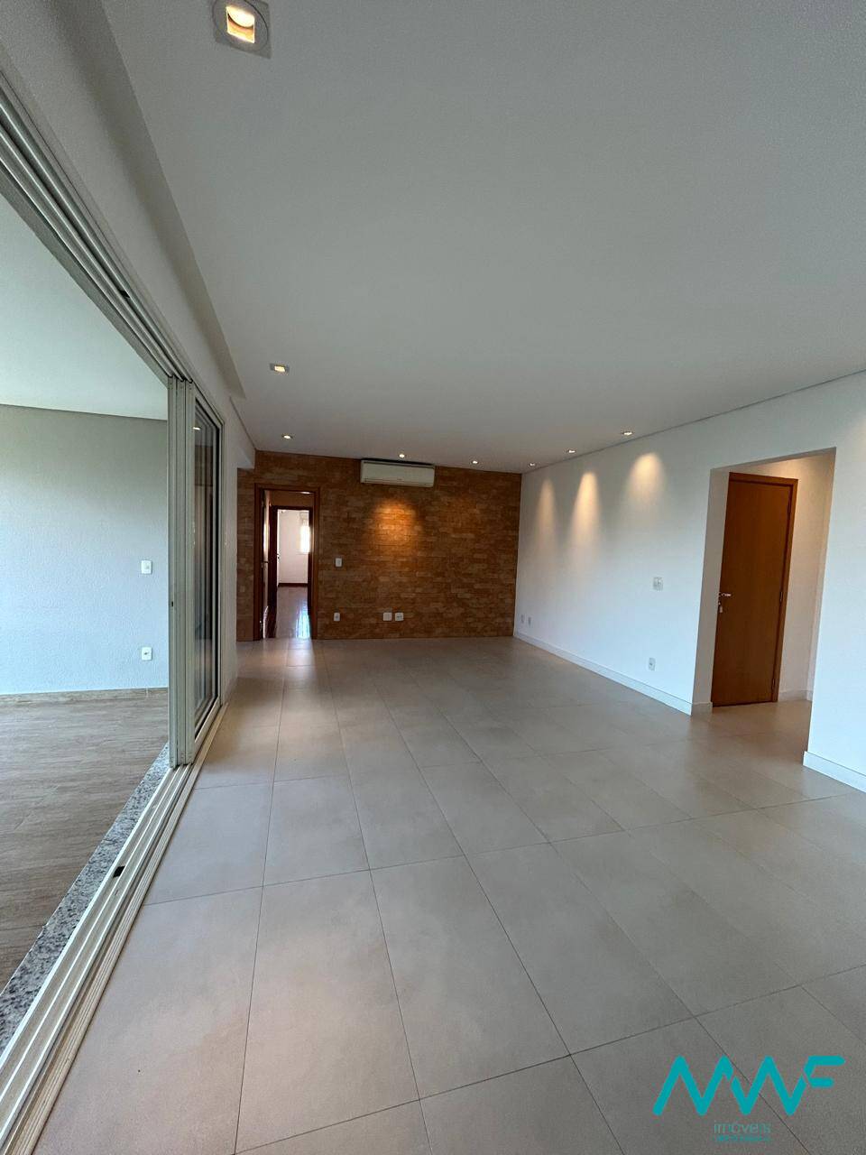 Apartamento, 3 quartos, 156 m² - Foto 3