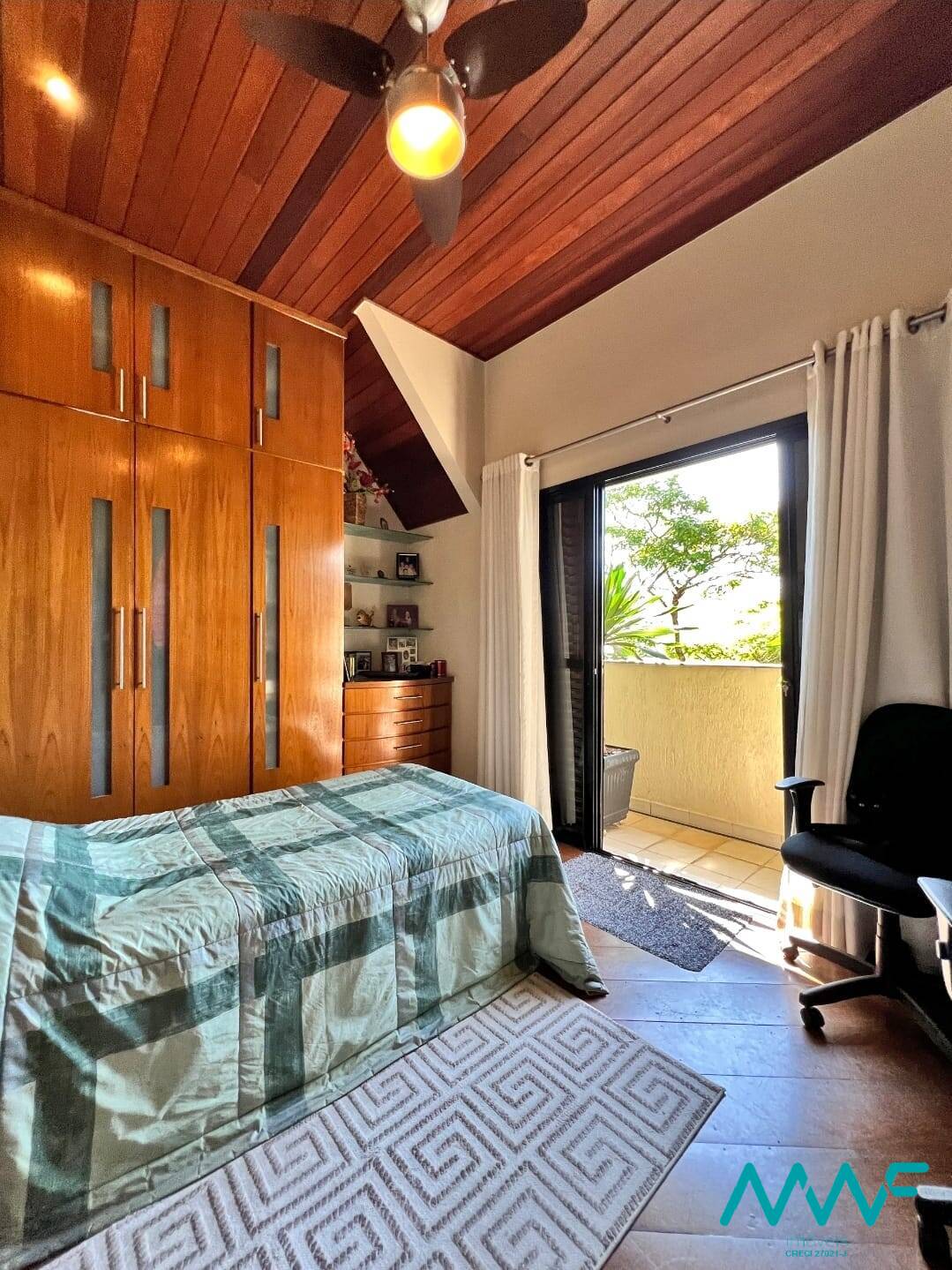 Casa de Condomínio à venda com 4 quartos, 428m² - Foto 13