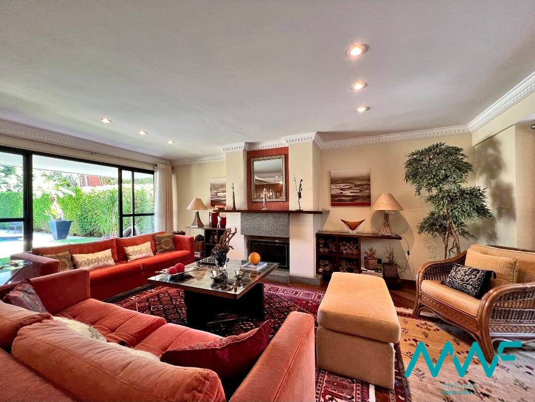 Casa de Condomínio à venda com 4 quartos, 428m² - Foto 8