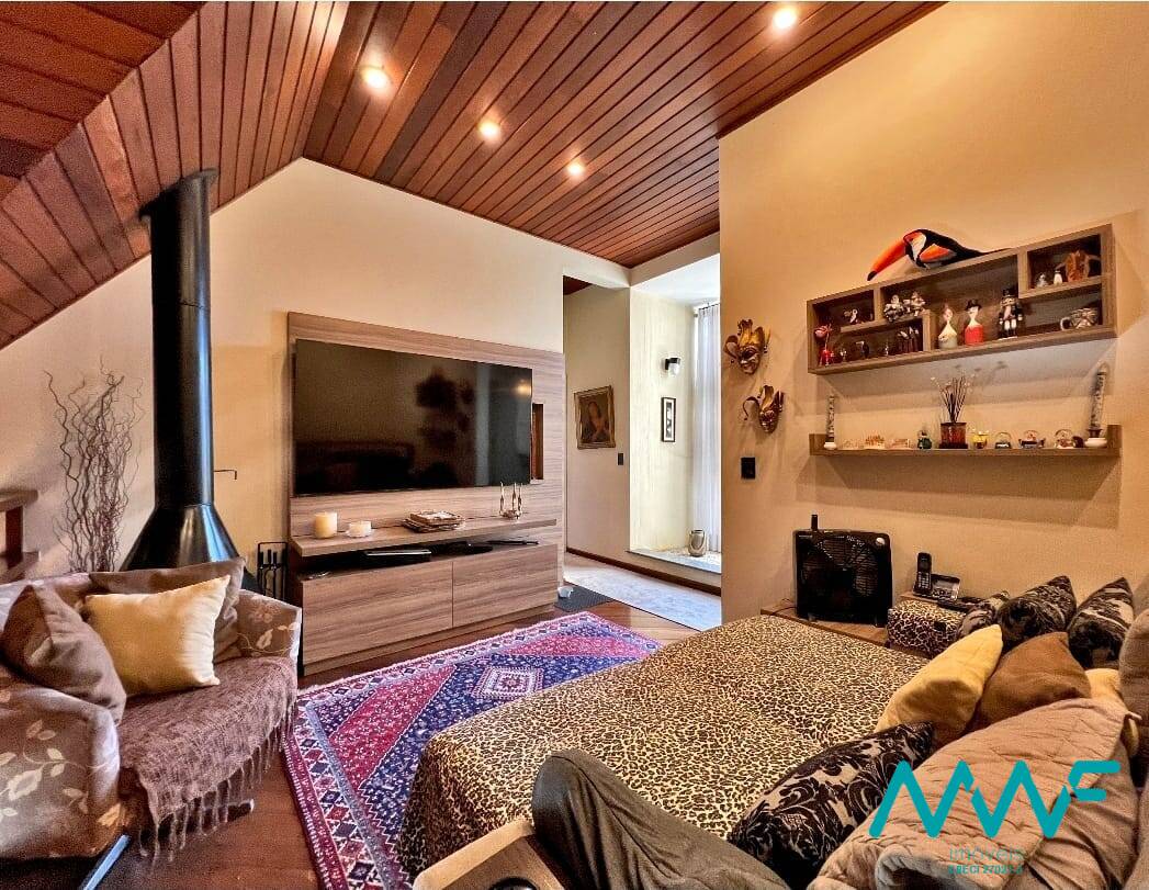 Casa de Condomínio à venda com 4 quartos, 428m² - Foto 15
