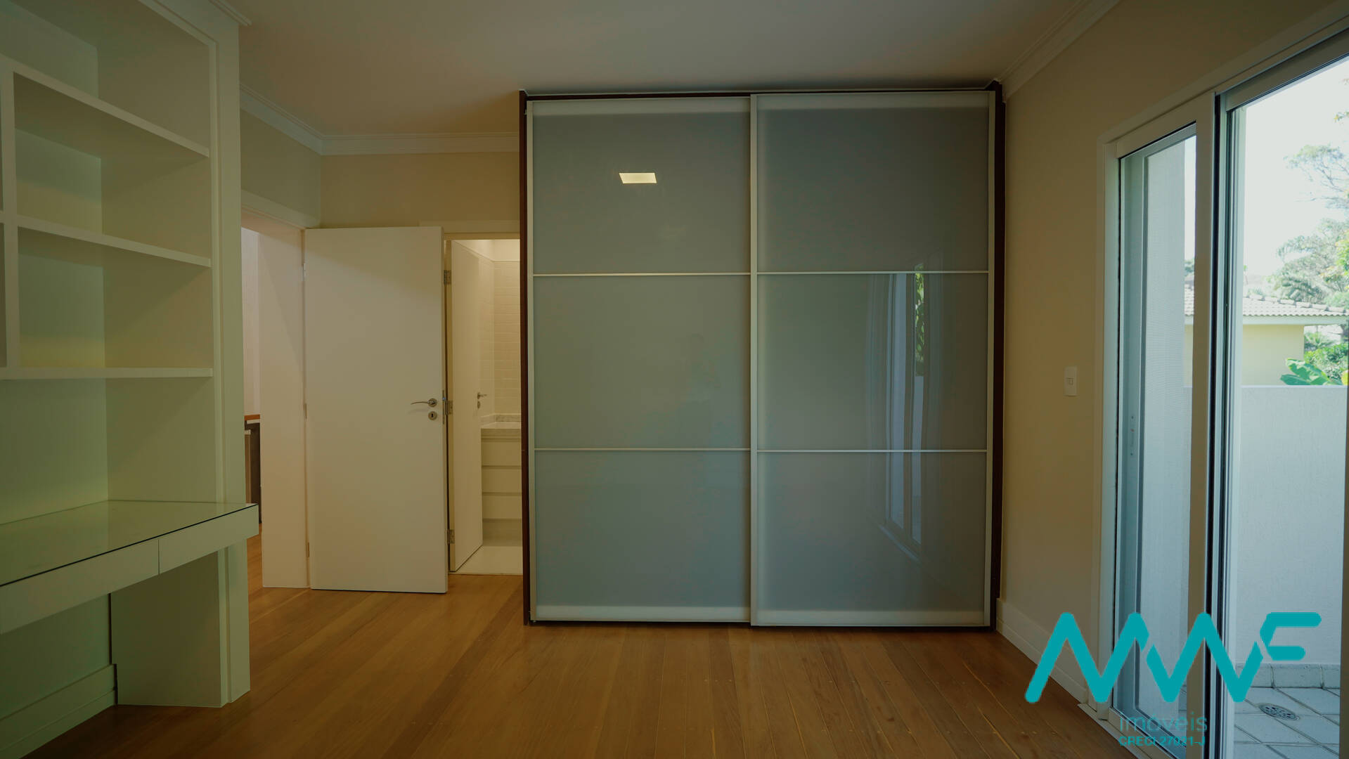 Casa de Condomínio à venda com 4 quartos, 400m² - Foto 14