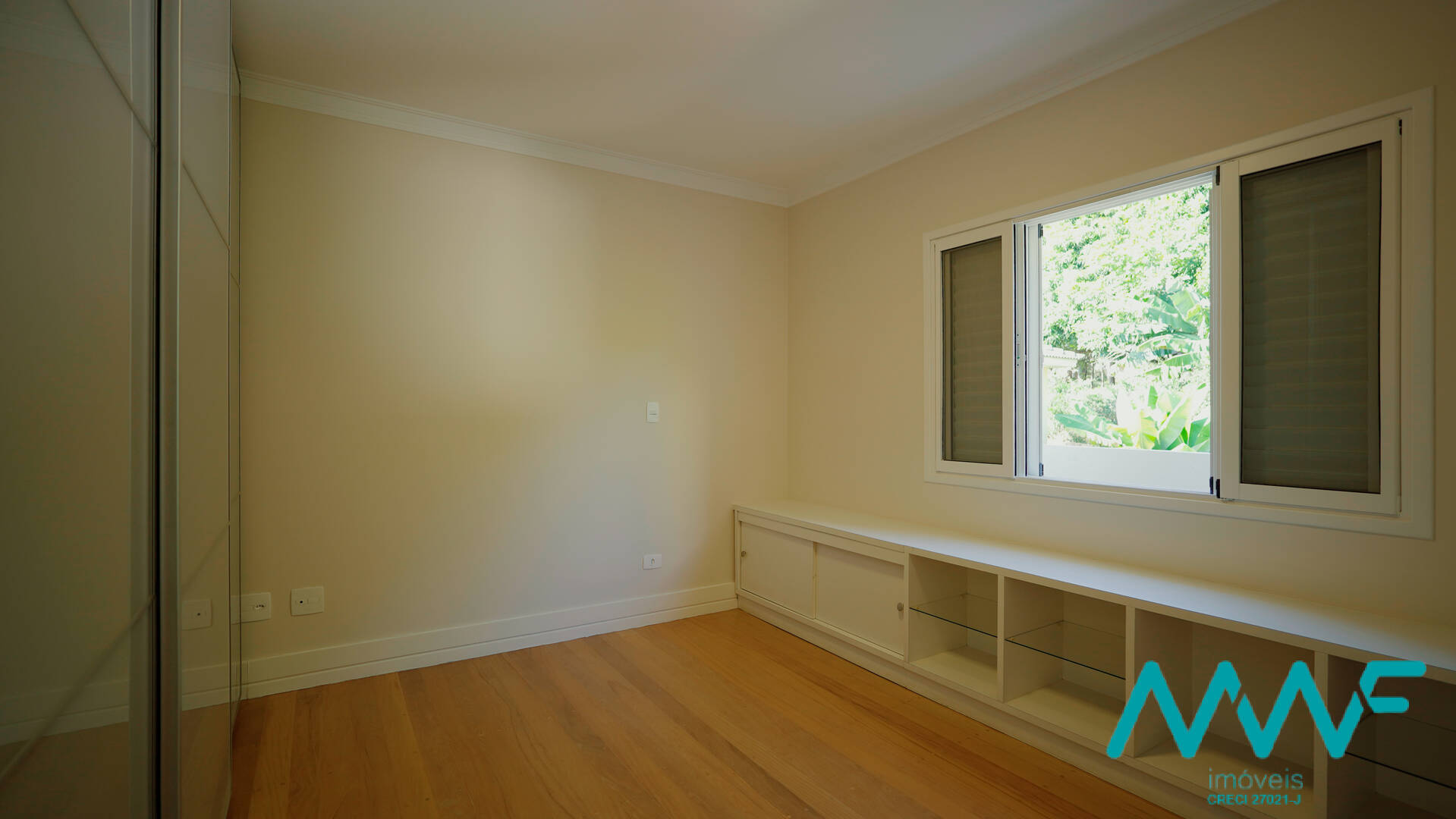 Casa de Condomínio à venda com 4 quartos, 400m² - Foto 15