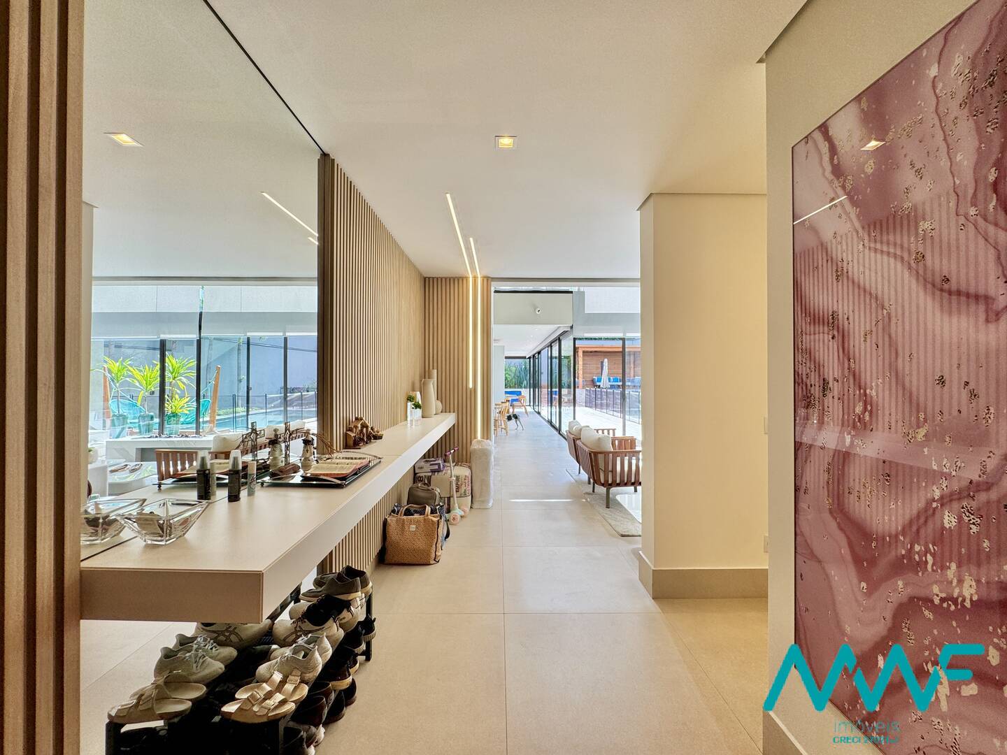 Casa de Condomínio à venda com 4 quartos, 475m² - Foto 5