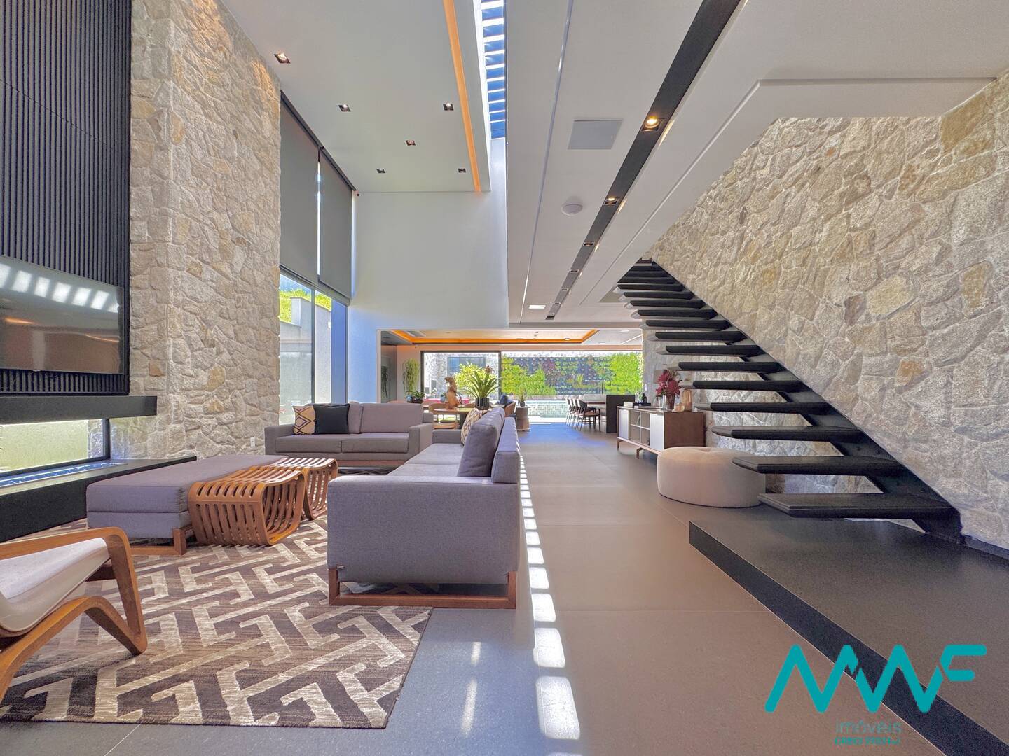 Casa de Condomínio à venda com 4 quartos, 426m² - Foto 9