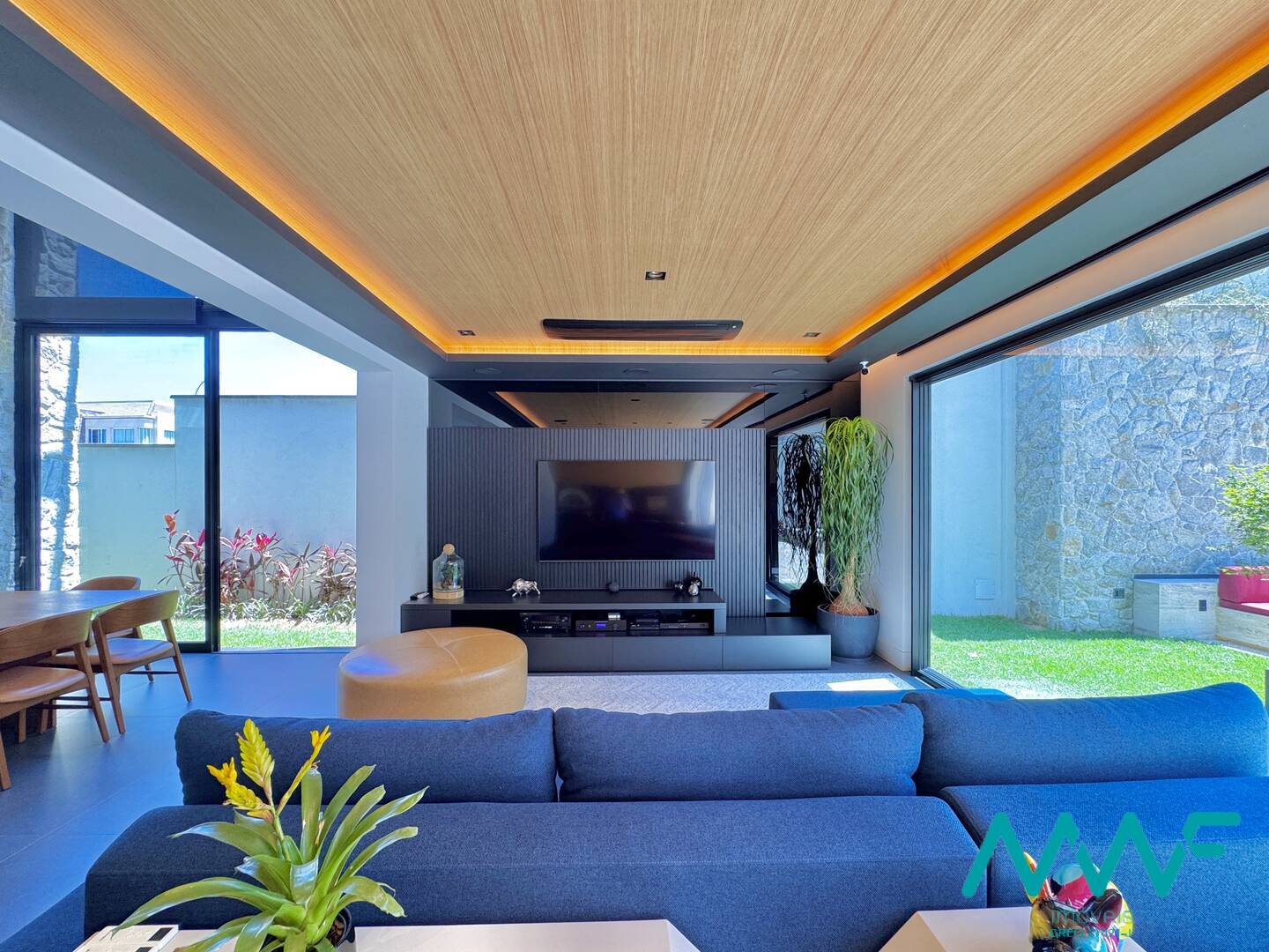 Casa de Condomínio à venda com 4 quartos, 426m² - Foto 13