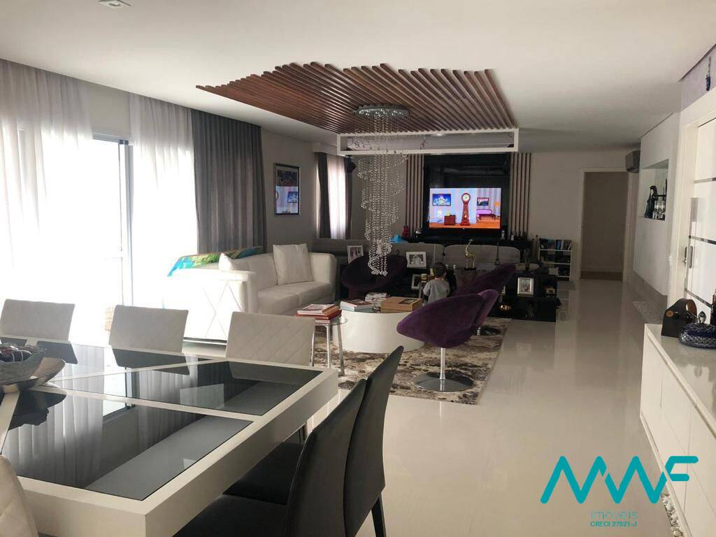 Apartamento, 3 quartos, 235 m² - Foto 8