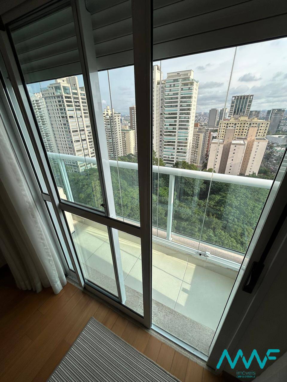 Apartamento, 3 quartos, 243 m² - Foto 10