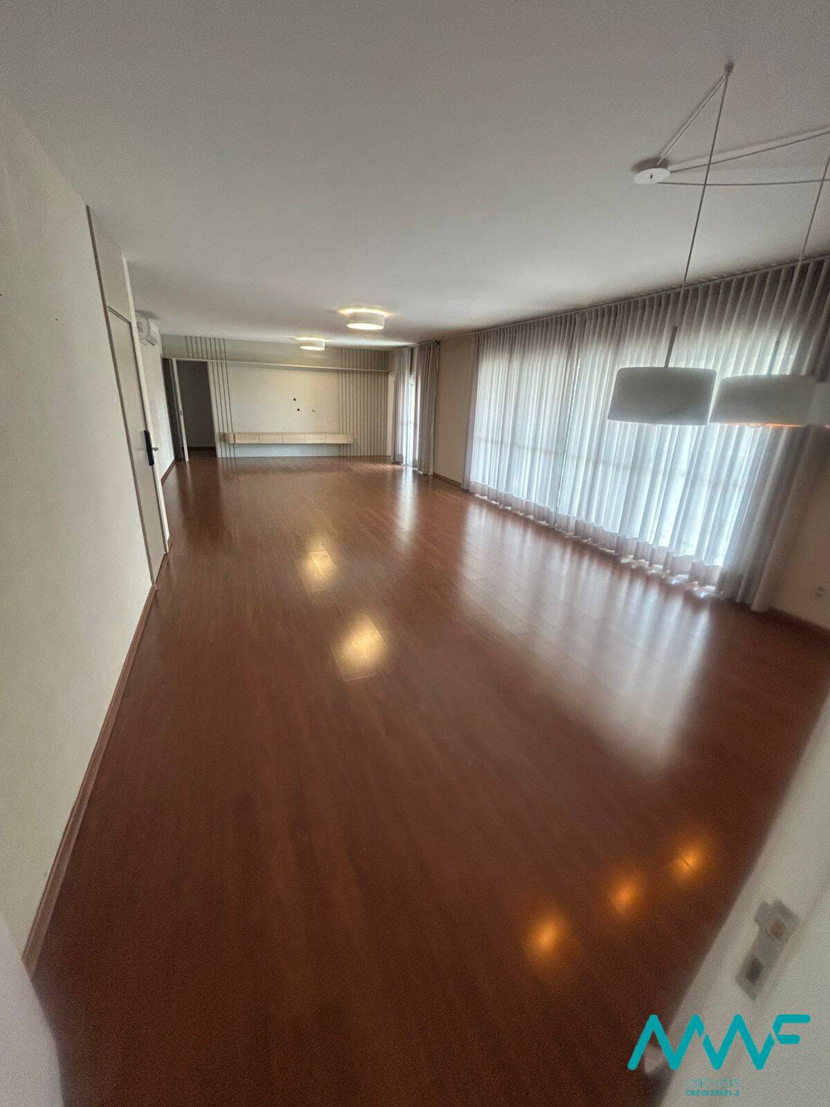 Apartamento, 3 quartos, 243 m² - Foto 9