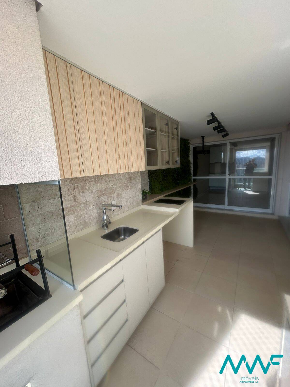 Apartamento, 3 quartos, 243 m² - Foto 2