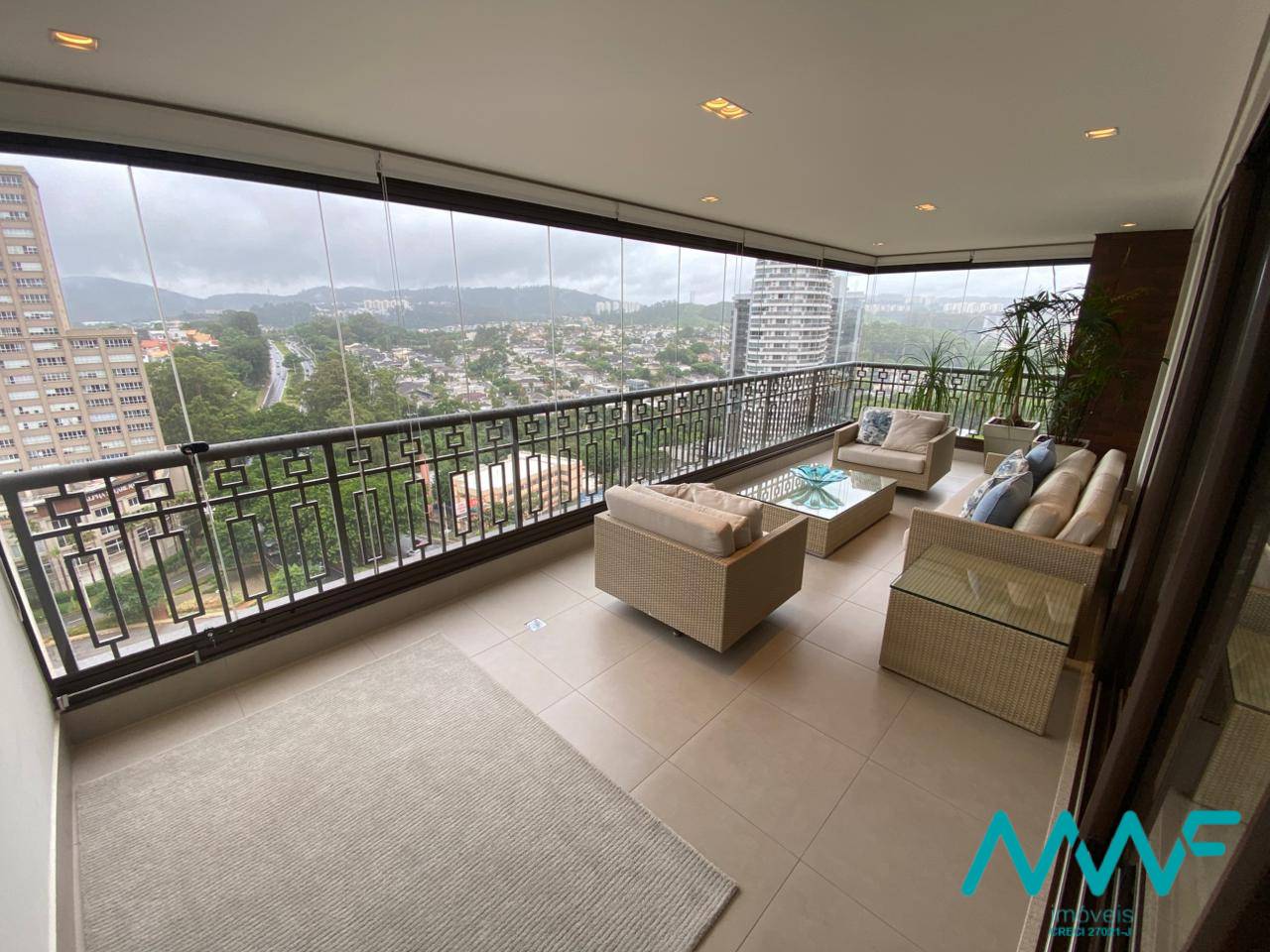 Apartamento, 3 quartos, 288 m² - Foto 2