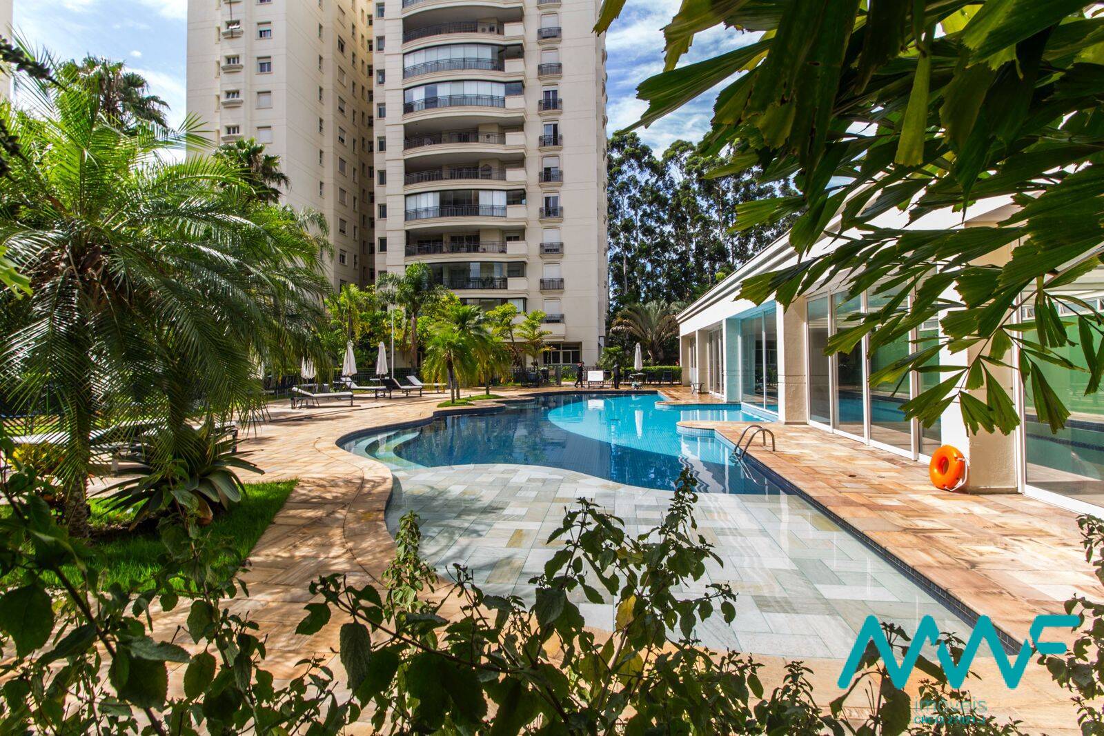 Apartamento, 3 quartos, 201 m² - Foto 2