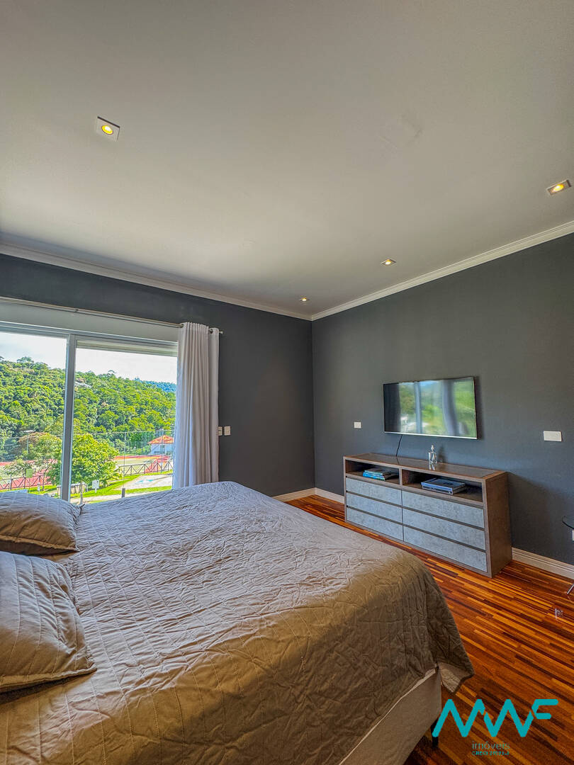 Casa, 4 quartos, 435 m² - Foto 37
