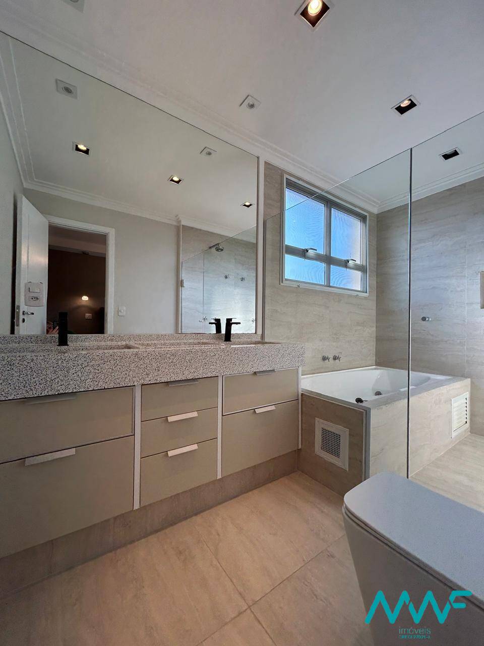 Apartamento, 3 quartos, 192 m² - Foto 27