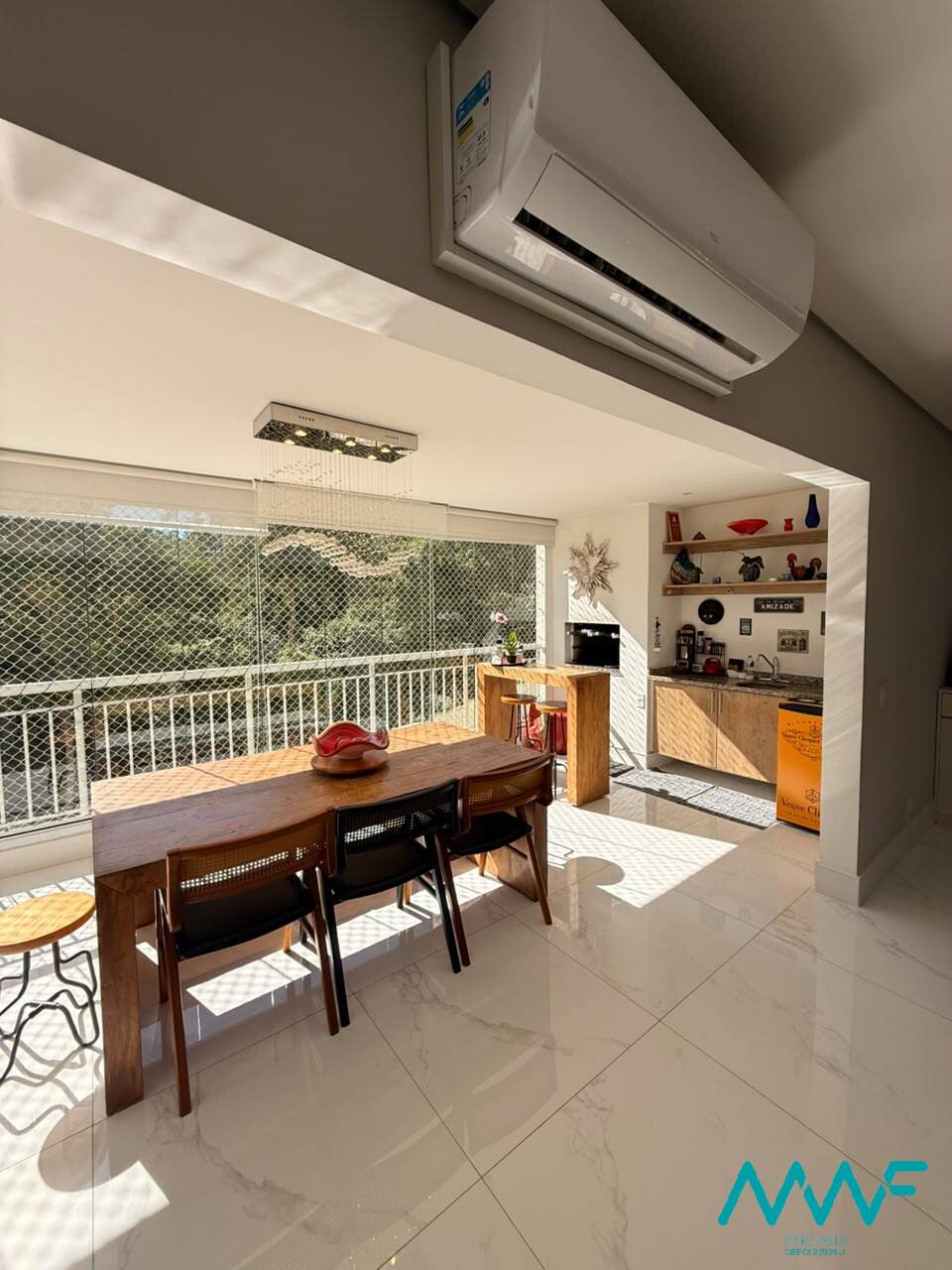 Apartamento, 3 quartos, 158 m² - Foto 1