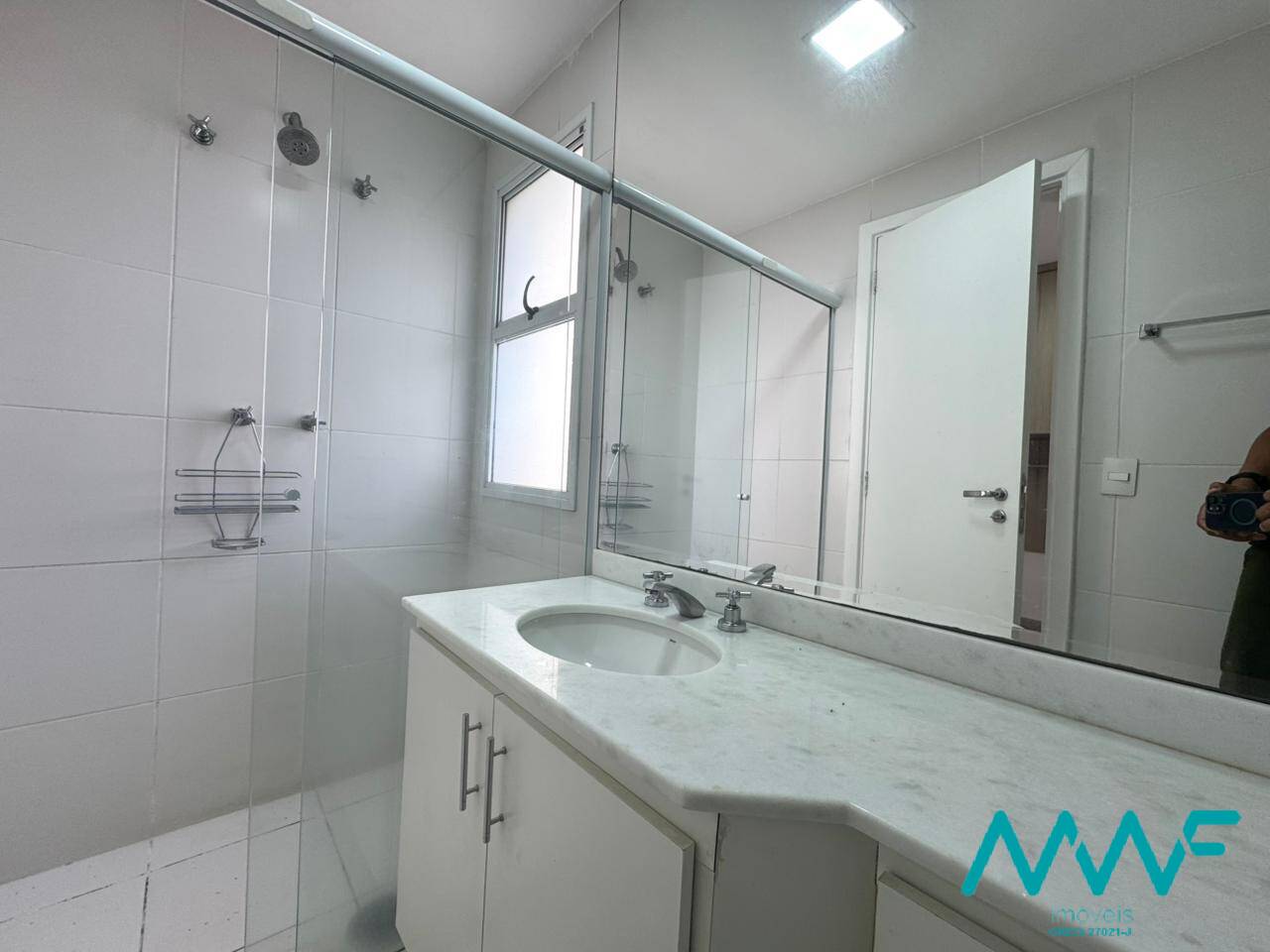 Apartamento, 3 quartos, 245 m² - Foto 11