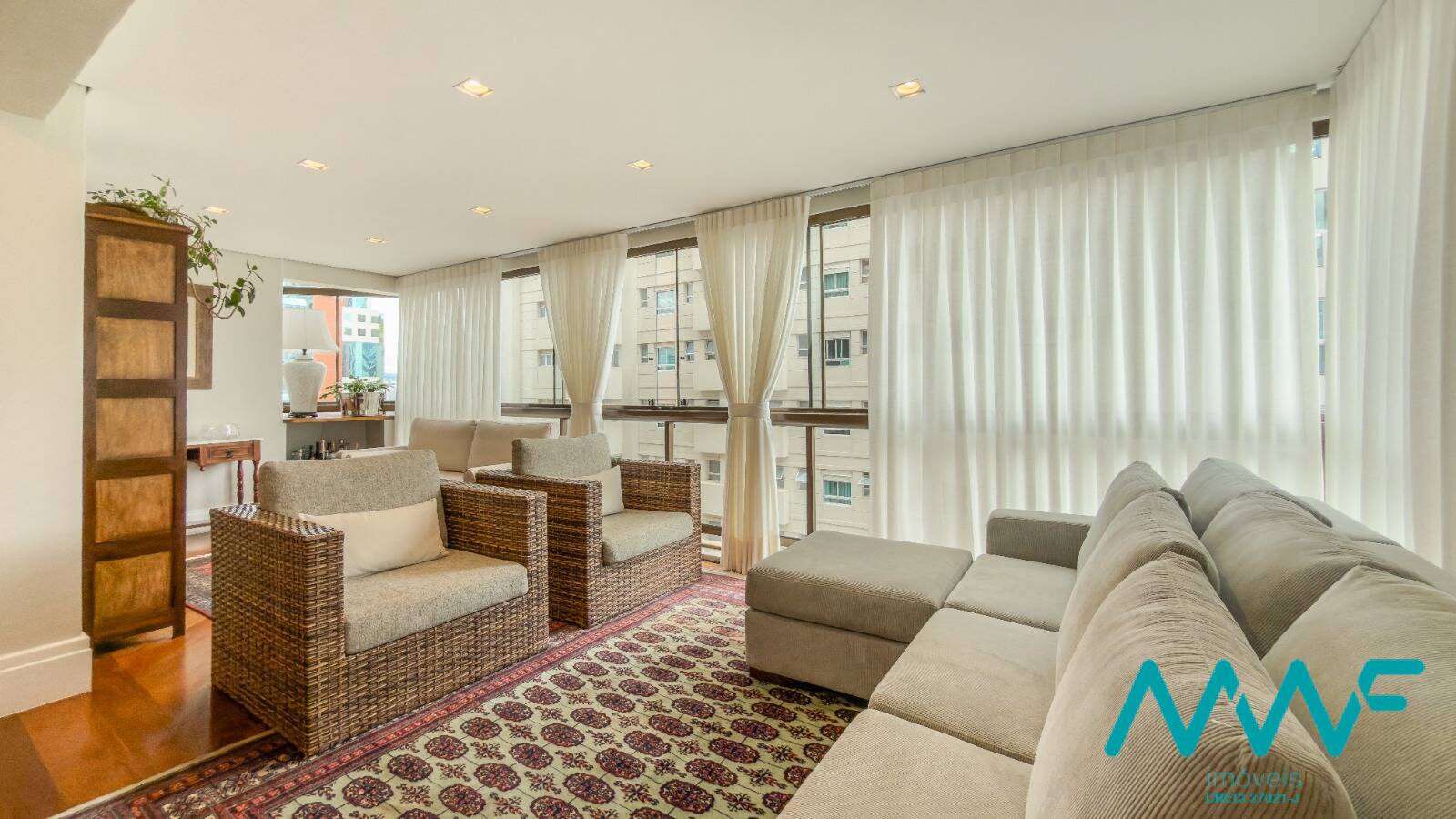 Apartamento, 3 quartos, 287 m² - Foto 4